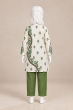 PyariPoshak Girls Exclusive Printed 2 Piece Suit – Modern Classic Look