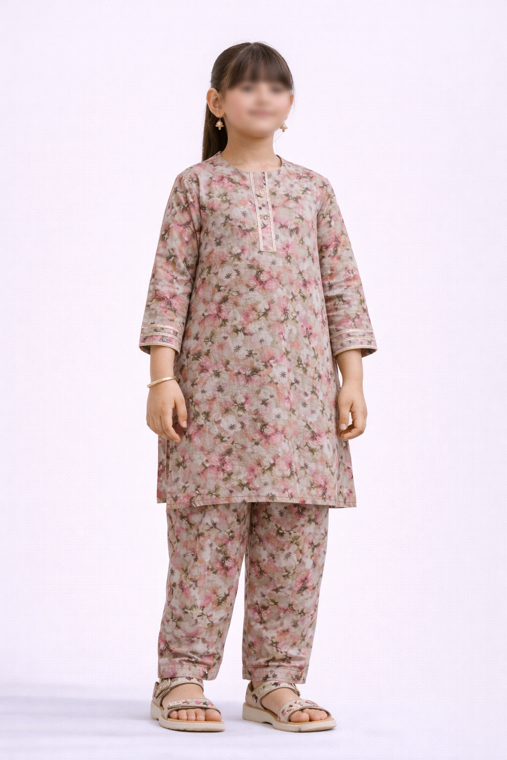 PyariPoshak Girls Exclusive Printed 2 Piece Suit – Modern Classic Look