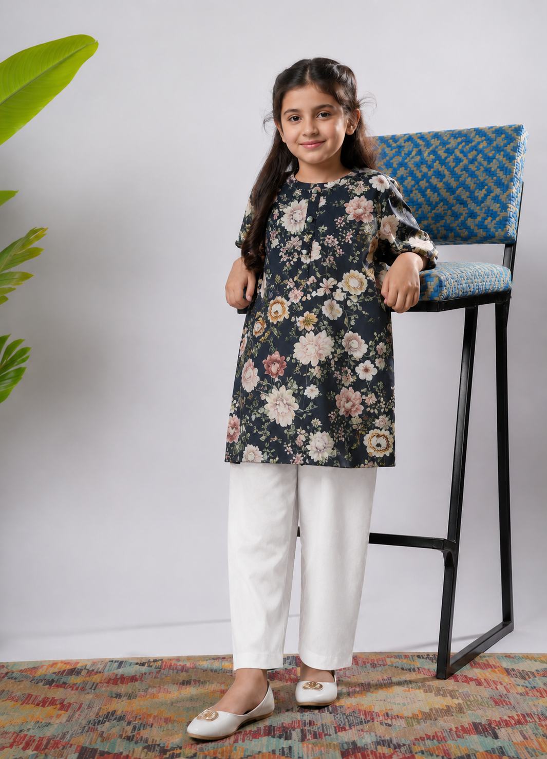 PyariPoshak Girls Exclusive Printed 2 Piece Suit – Modern Classic Look